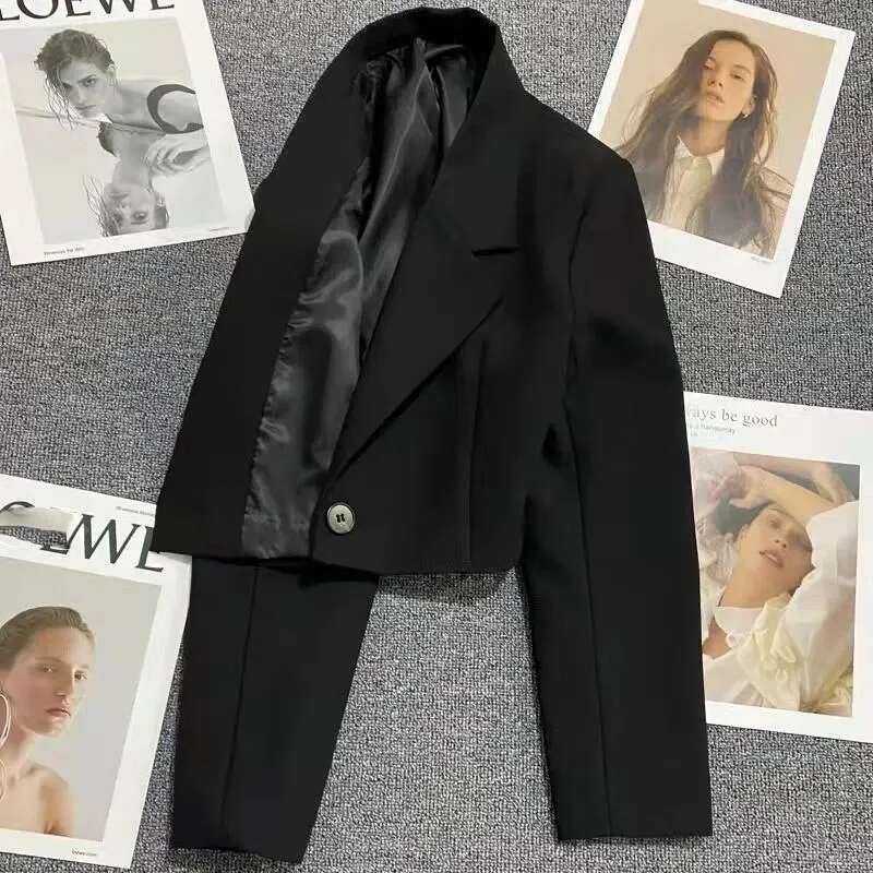 Xpqbb Black Cropped Blazers Woman Trend 2024 New All-Match Notched Collar Crop Jacket Women Korean Chic Single Button Suit Coat