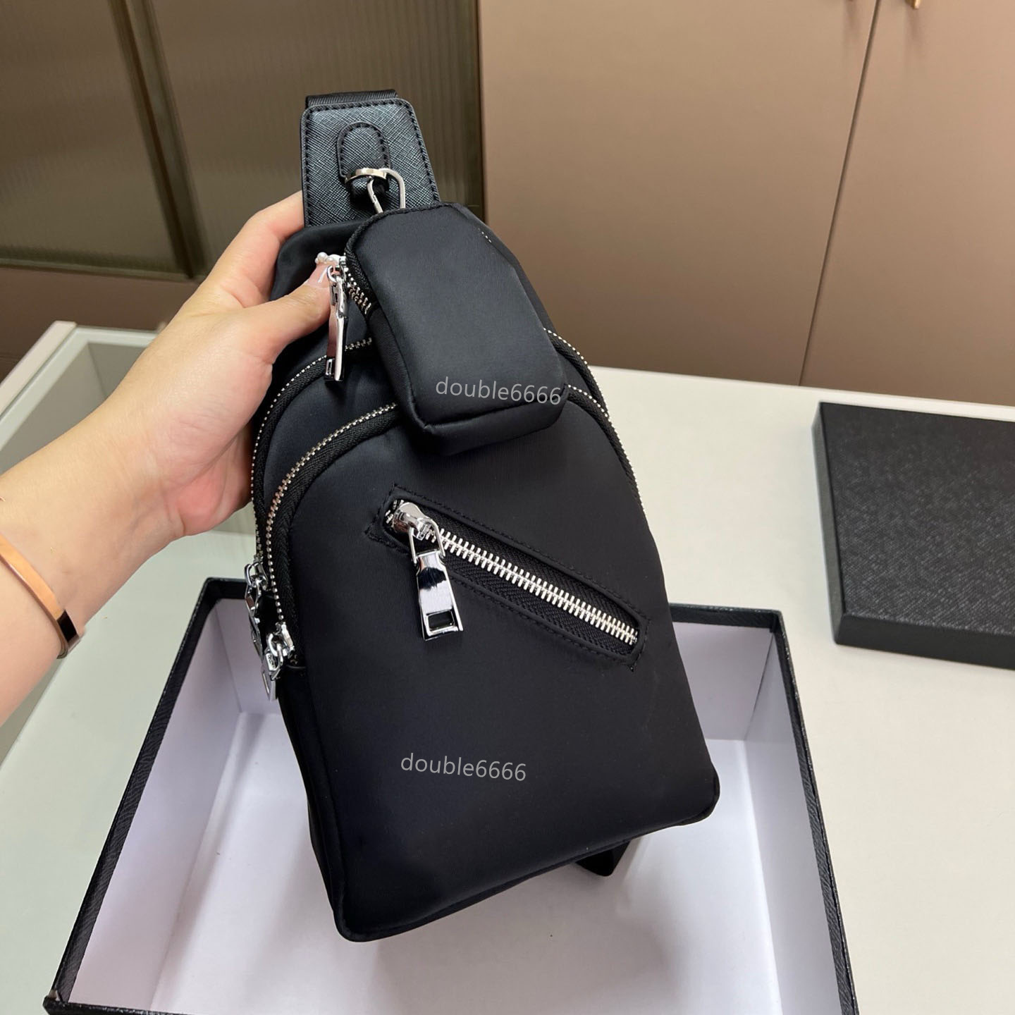 5A quality Designer Nylon men's chest bag waist bag Fashion shoulder bag crossbody bag luxury travel bag phone bag Messenger bag postman bag coin purse