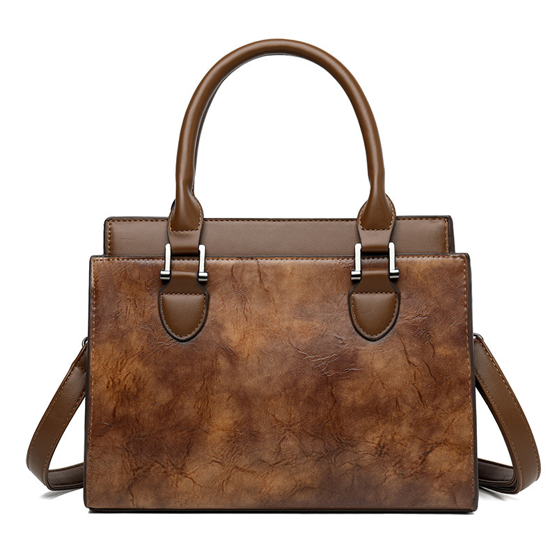 2025 New Designer Bag Women's Retro Fashion Large Capacity Tote Bag Commuter Crossbody Shoulder Handbag