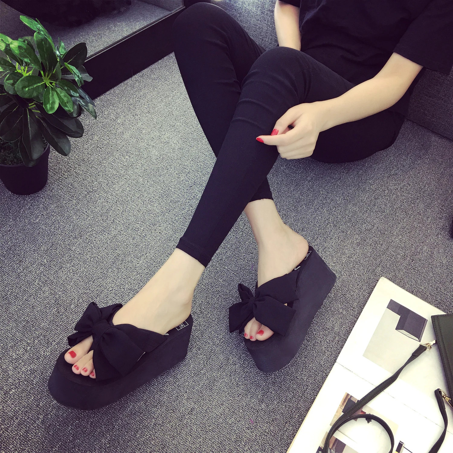 Korean Style Black Fashion Big Bow Thick-Soled Platform Wedge Womens Summer Flip-Flops Beach Slippers Seaside Vacation Slippers 250408