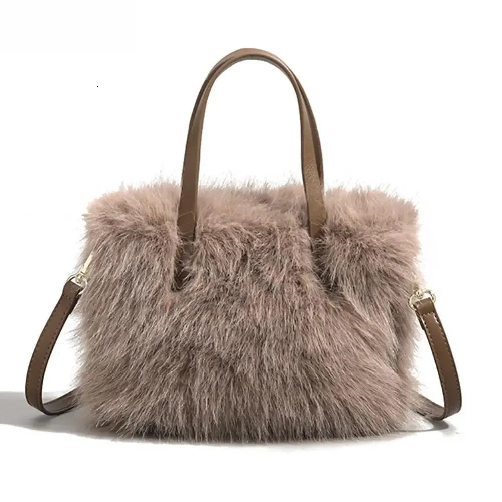 2025S New Free Shipping Designer Bag Plush Shoulder 2024 Artificial Cross Body Fluffy Clutch Bag Womens Mini Fur Handbag