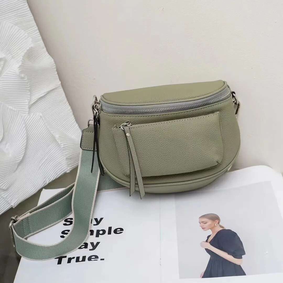 Genuine Leather Women's Handbag 2024 High-Quality Small Shoulder Casual Chest Purse Ladies' Simple Versatile Crossbody Bag