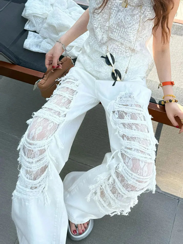 Ropa Y2K Fashion White Pocket Lace Hollow Tear Stacked Jeans Womens Clothing Hip Hop Women Trouser Pantalon 250407