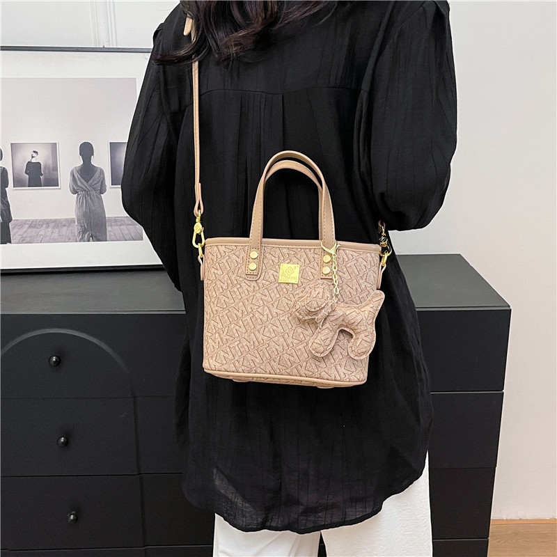 Basket bag women's new handbag temperament women bucket bag shoulder crossbody bag 2025s hot