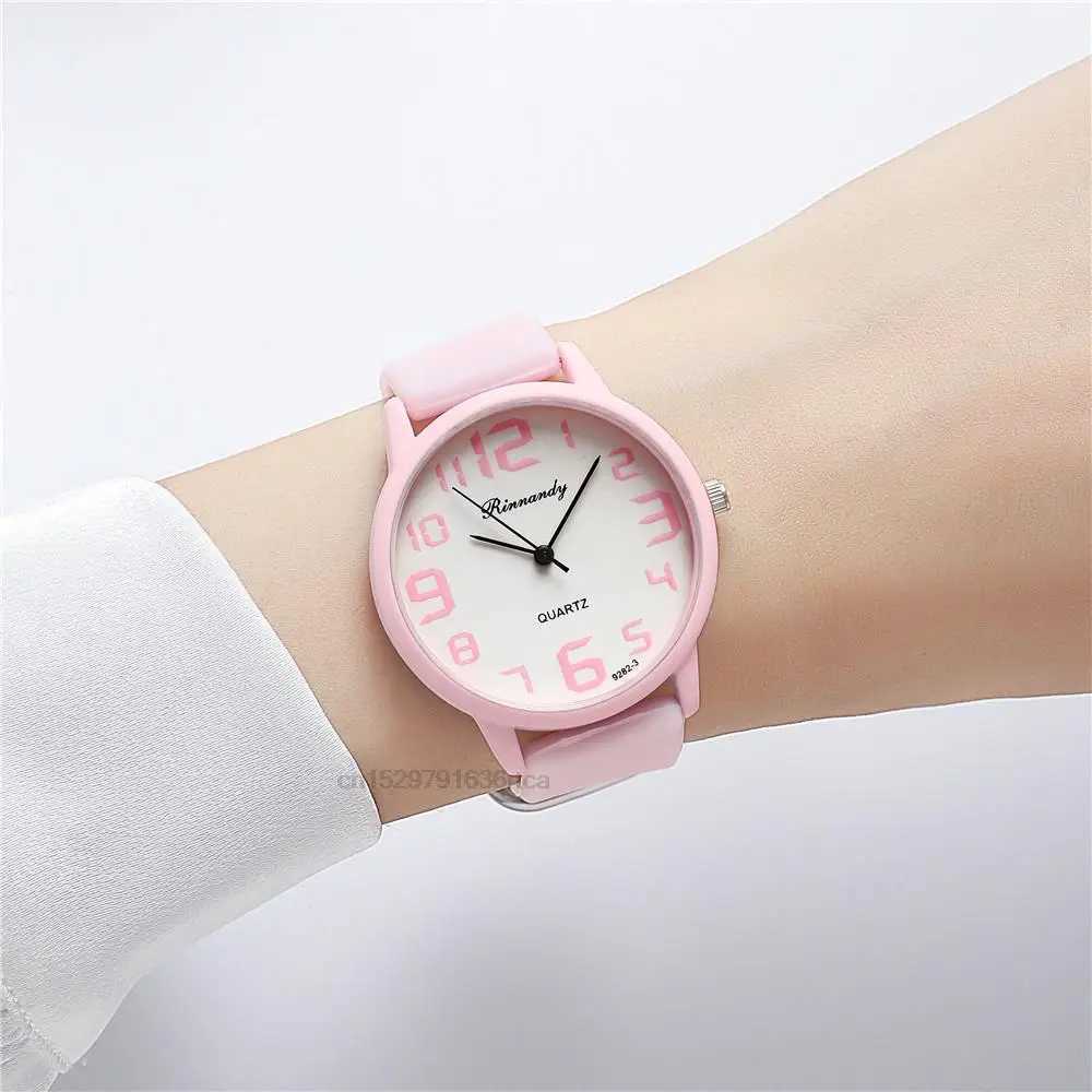 Womens Fashion Silicone Watch Set Minimum Value High Quality Large Dial Womens Quartz Watch with Casual Watch Gift Y250407