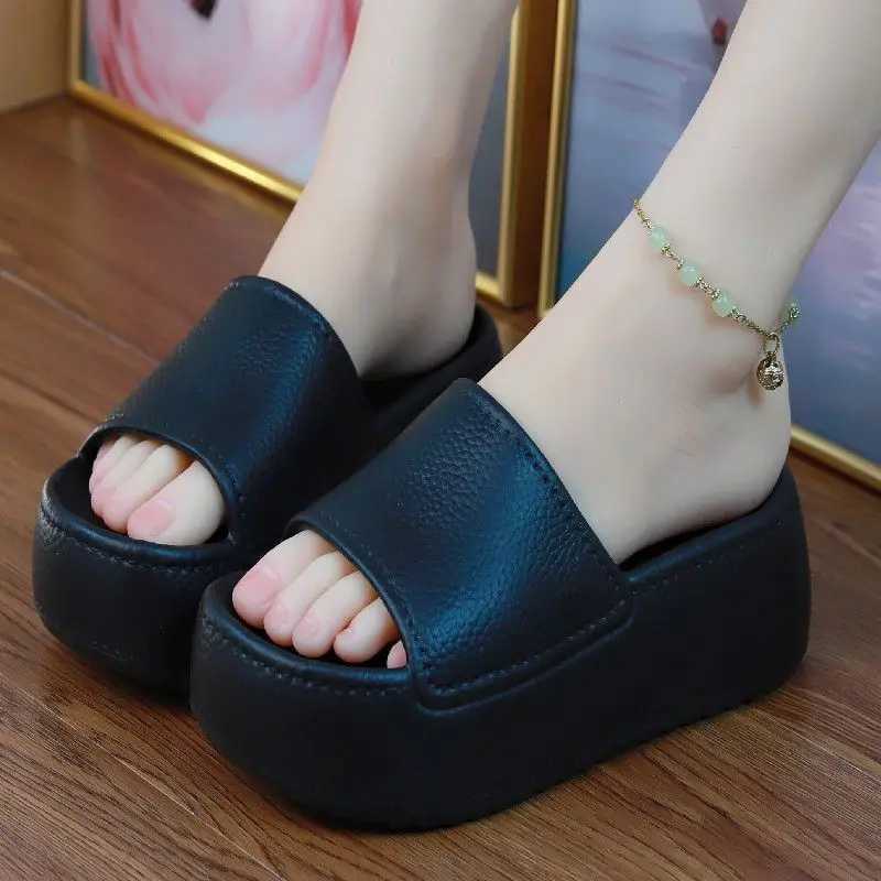 2024 Summer New Solid Color Elevator Thick Womens Slide Comfortable Soft Bottom Anti slip Home and Outdoor EVA BeachXJ250407