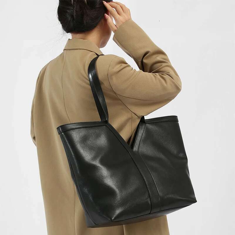 Large Capacity Tote Commuter Shoulder Eco-Friendly Pu Advanced Sense Of Fashion Casual Women's Bag Small Purse