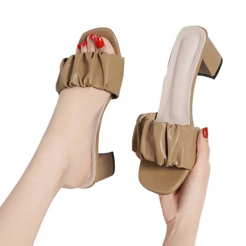 2024 Short and Fat High Heels Slide Fi Folded Square Toes Green Orange Womens Sandals Casual Elegant Womens Dress Sandals Plus Size 42XJ250407
