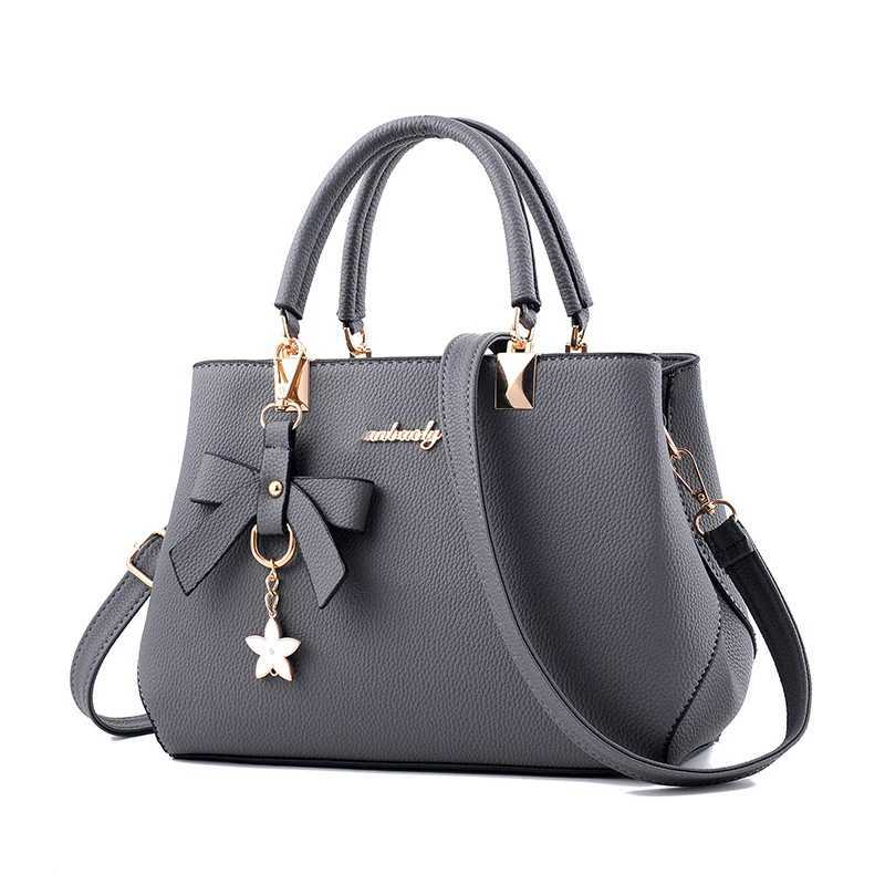 New Arrival Yogodlns Elegant Womens Messenger Bag with Flower Pendant Office Womens Handbag Womens Cross Shoulder Bag T250407