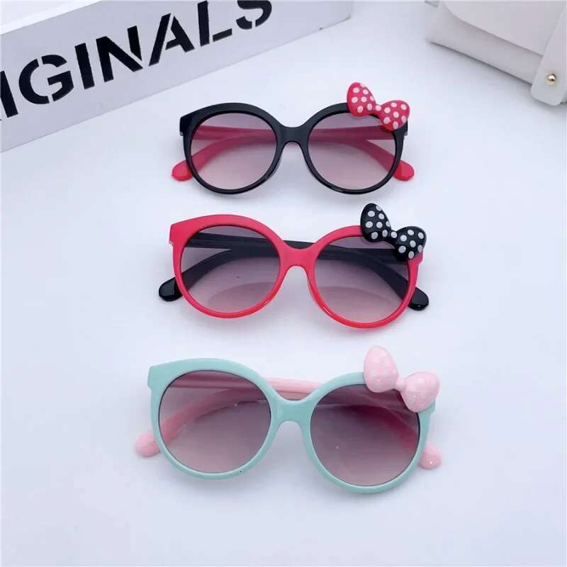 Kids Sunglasses Girls Boys Shiny Bowknot Sun Glasses Lovely Cat Children Eyewear Fashion Gradient Eyeglasses UV400