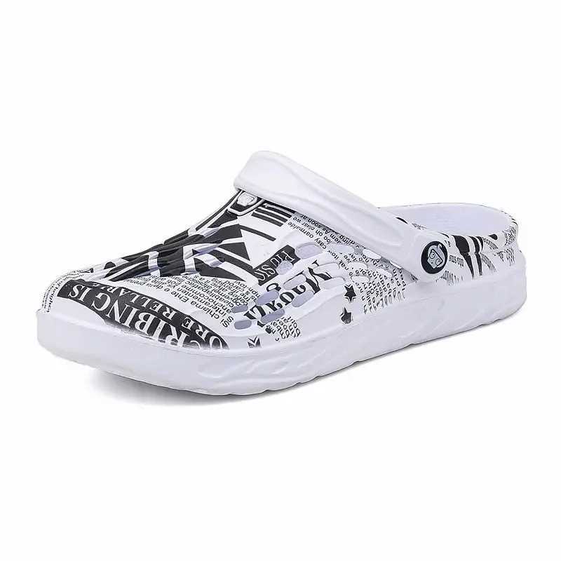 New Arrival Summer Plus Size 49 Mens Sandals Outdoor Breathable Lightweight Eva Beach Shoes Fashion Hole Shoes Couple Garden Clogs T250407