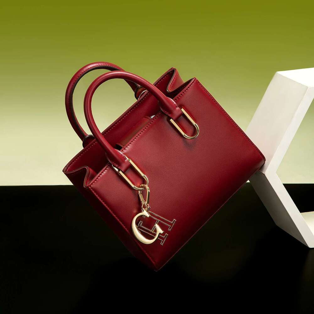 Classic Retro New Handbag Square Design Solid Color Women's Bag