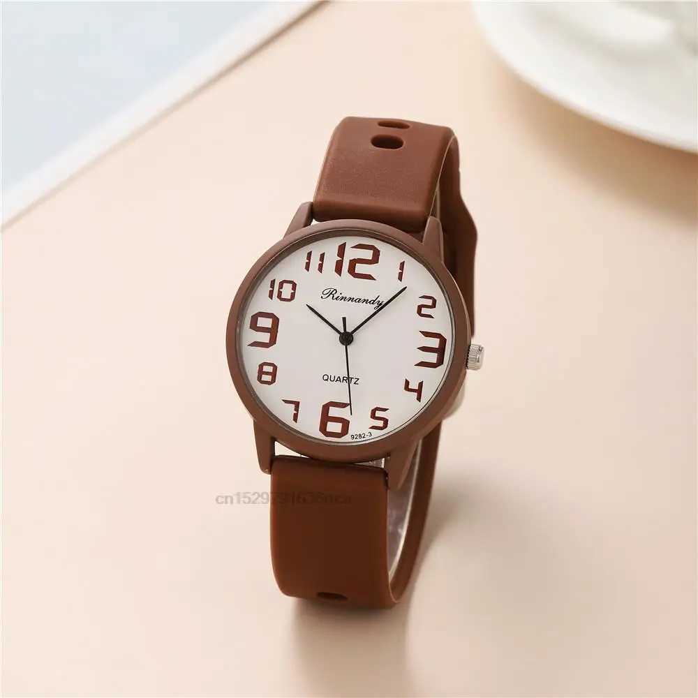 Womens Fashion Silicone Watch Set Minimum Value High Quality Large Dial Womens Quartz Watch with Casual Watch Gift Y250407