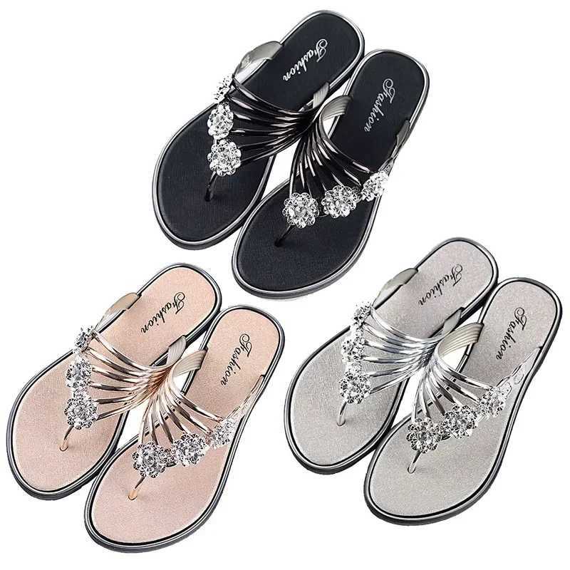2024 Womens Slippers Summer Sandals New Flat Bottom Shoes Womens Lightweight Slippers Womens Jackets Casual Flip CoverXJ250407