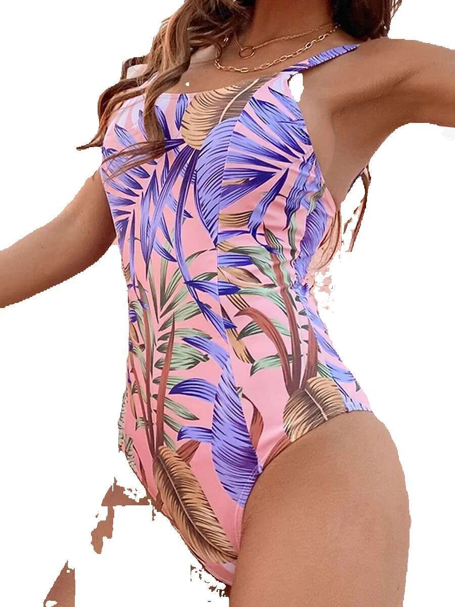 TRCAL printed women's sleeveless one-piece swimsuit with tailored details and adjustable shoulder straps, suitable for summer beach vacations