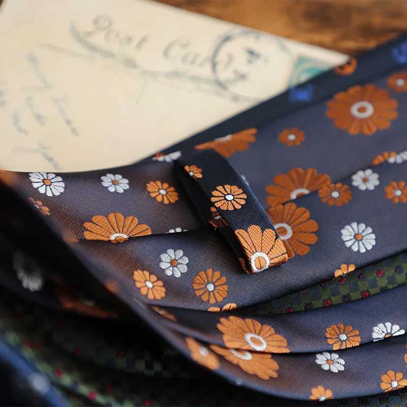2025 New Korean Formal Silk Neckties Business Mens Floral Neck Tie Anchor Dots 8cm Ties Wedding Party Banquet Accessories Cravat X250407