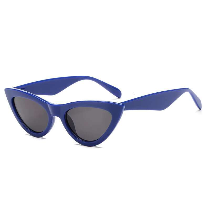 Hot Selg Women Uv400 Small Frame Triangle Cat Eye Retro Sunglasses