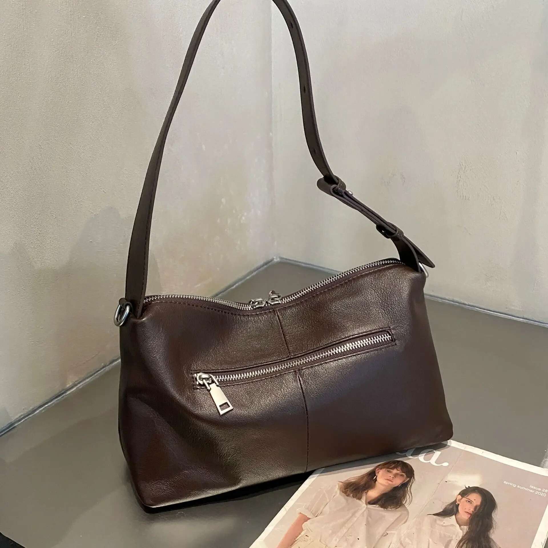 Soft-Tanned Cowhide Leather Women's Shoulder Bag, Spacious Minimalist Crossbody/Underarm Purse, Versatile Everyday Carry Handbag