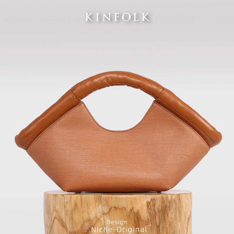 2023 New High End Cotton Filled Handbag With French Unique Design Fan Shaped Vegetable Basket Single Shoulder Crossbody Bag