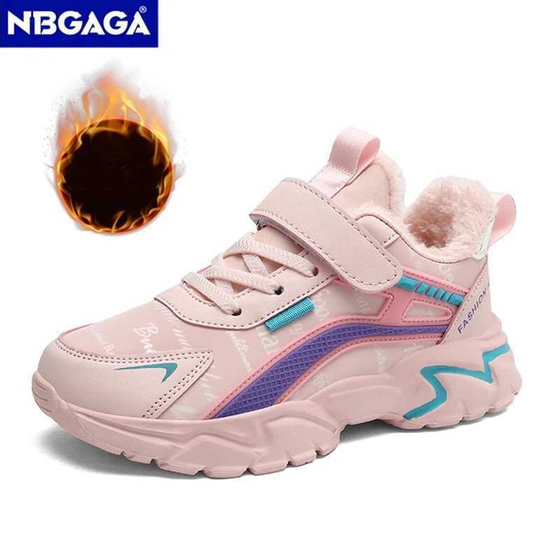 Winter childrens plush warm sports shoes waterproof leather shoes fashionable winter childrens walking shoes casual light and soft sports shoes W25040