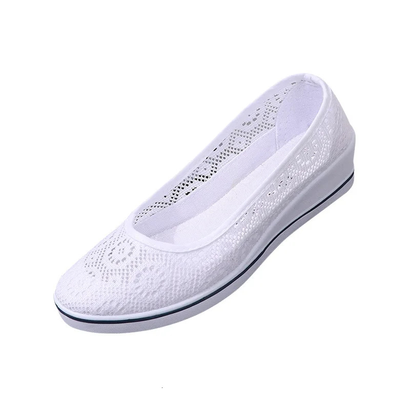 White Lace Hollow Breathable Little White Shoes Flat Mid Wedge Heel Womens Summer Beauty Shoes Size 34-41 White Sneakers Women 250407