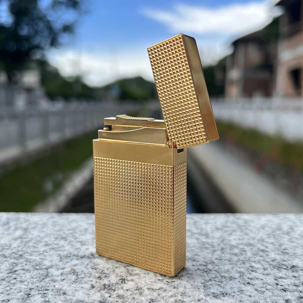 JT Dunant Lighter Flat tone Butane Gas Lamp Classic Carving Smoke Small Tool Fashion Cigar Accessories Direct Shipping CustomizationXJ250407