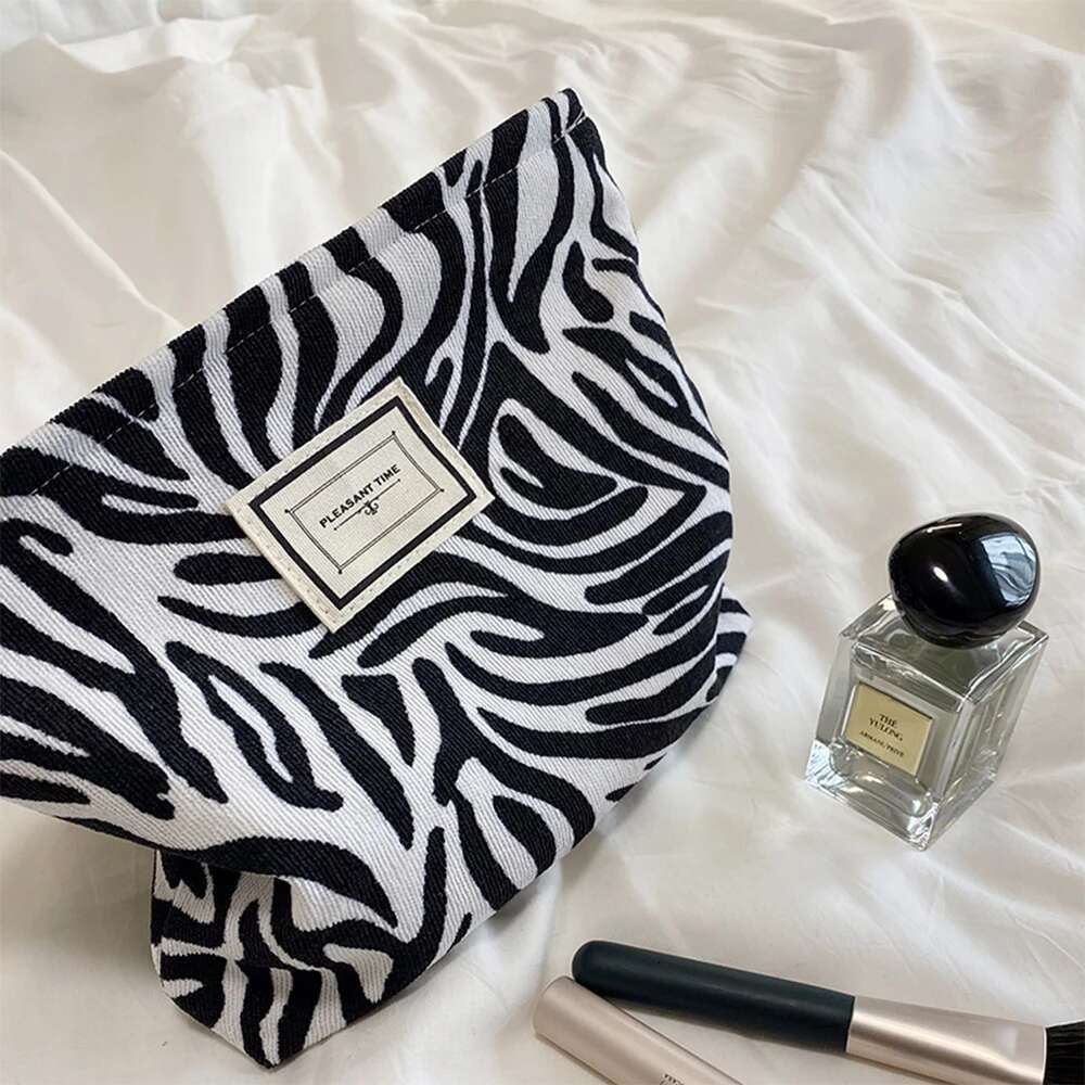 Fashion Leopard Zebra Print Makeup Wash Women s Handbag Hand Held Bag Convenient Large Capacity Storage Bag Ll