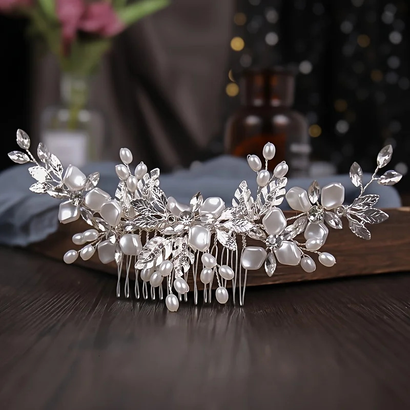 Silver pearl crystal Tiaras hair comb for wedding hair accessories bridal hair jewelry elegant womens headwear 250407