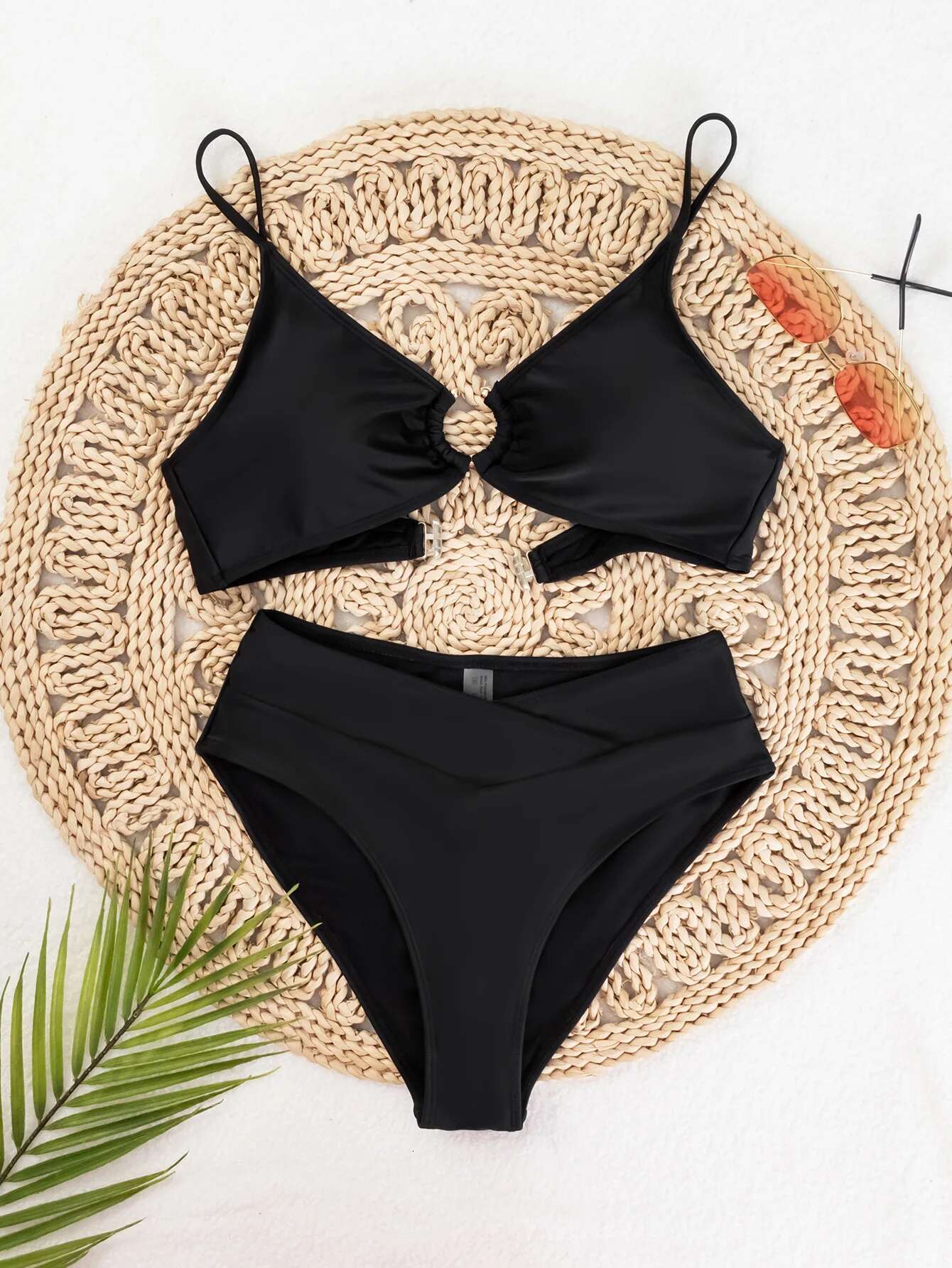 Dongdumaoyi Summer Bikini Women Black Metal Ring Linked Cut Out Push Up Swimsuit Beach Bathing Suit Pleate High Waist Swimwear Biquini
