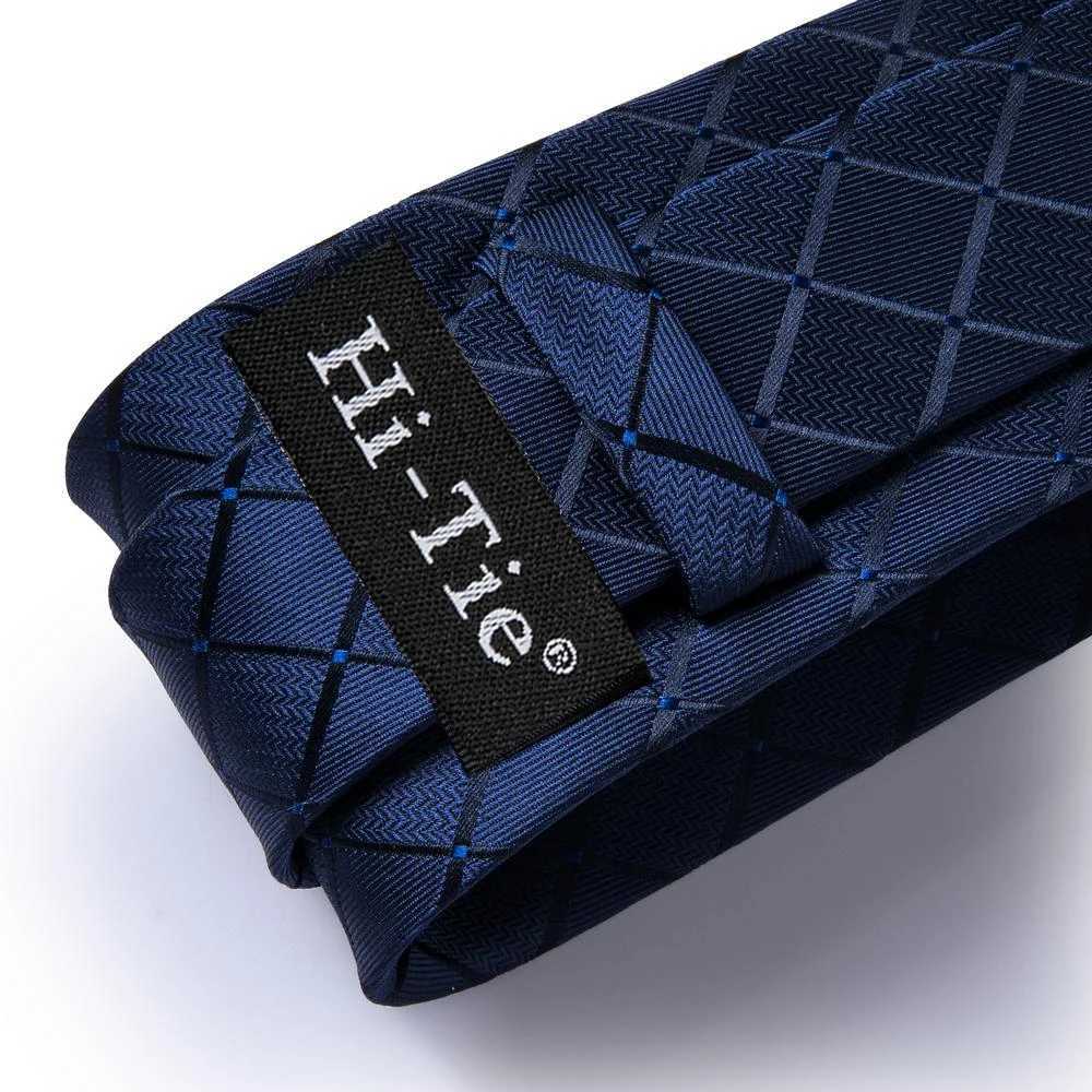 Hi-Tie Blue Business Solid 100% Silk Mens Tie NeckTie 8.5cm Ties for Men Formal Luxury Wedding High Quality Gravata X250407