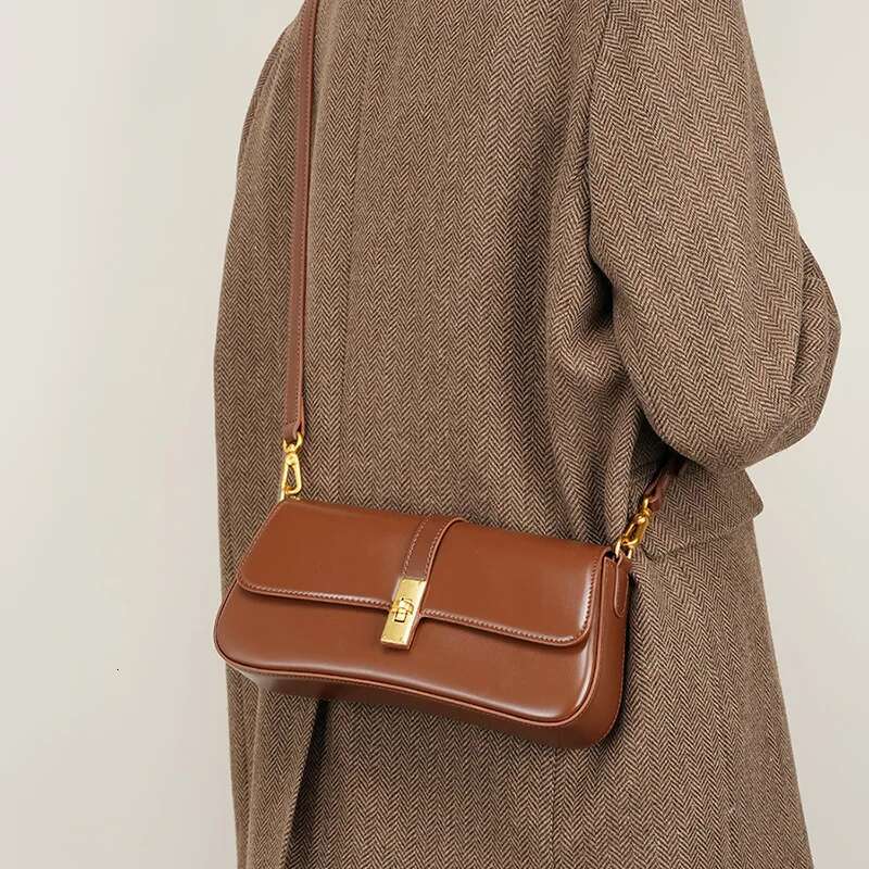 2024 New Genuine Leather Women's Underarm Bag High Quality Ladies Shoulder Crossbody Bags Brands Designer Female Retro Handbags