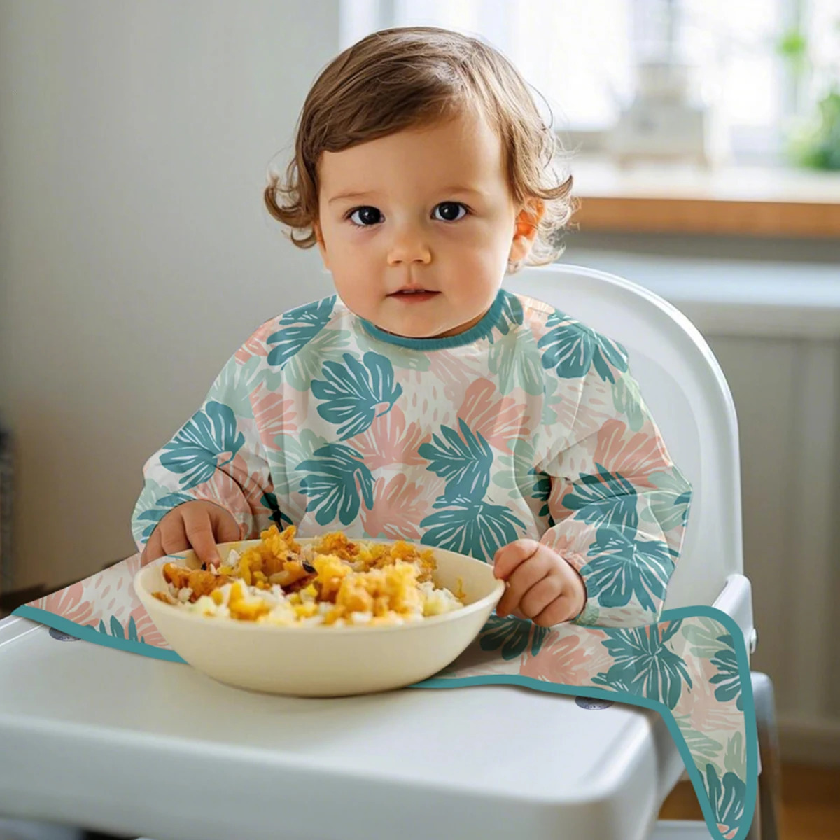One Piece 100%Polyester Fabric Waterproof 6-24 Month Baby Suction Cup Coverall Long Sleeve Baby Feeding Bibs 250408