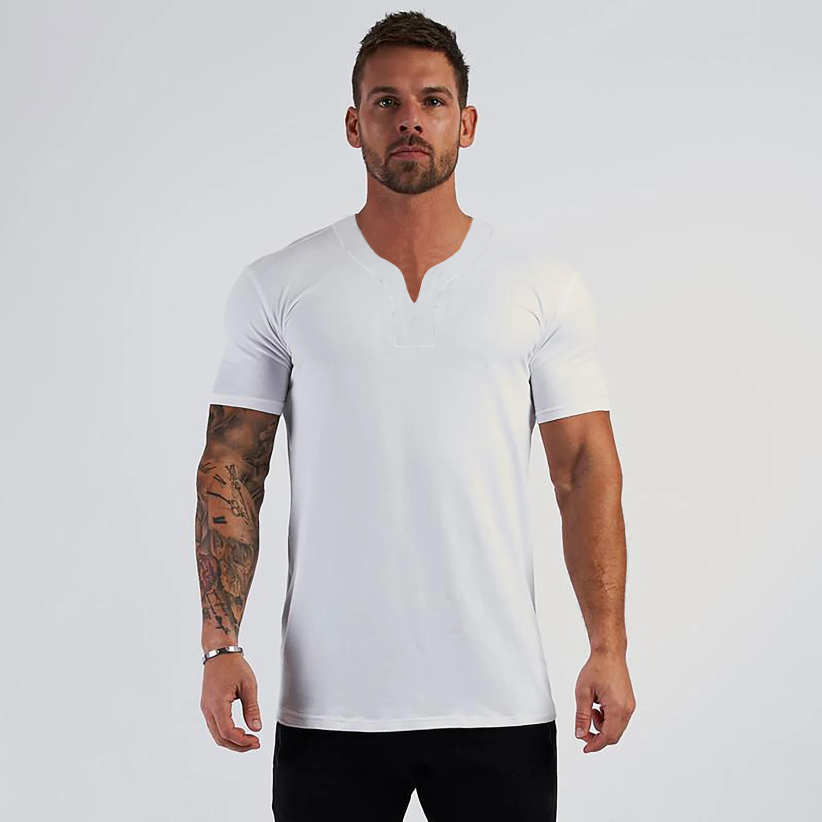 Summer mini V-neck short sleeved mens slim fit T-shirt sports and leisure gym clothing fitness T-shirt 250402