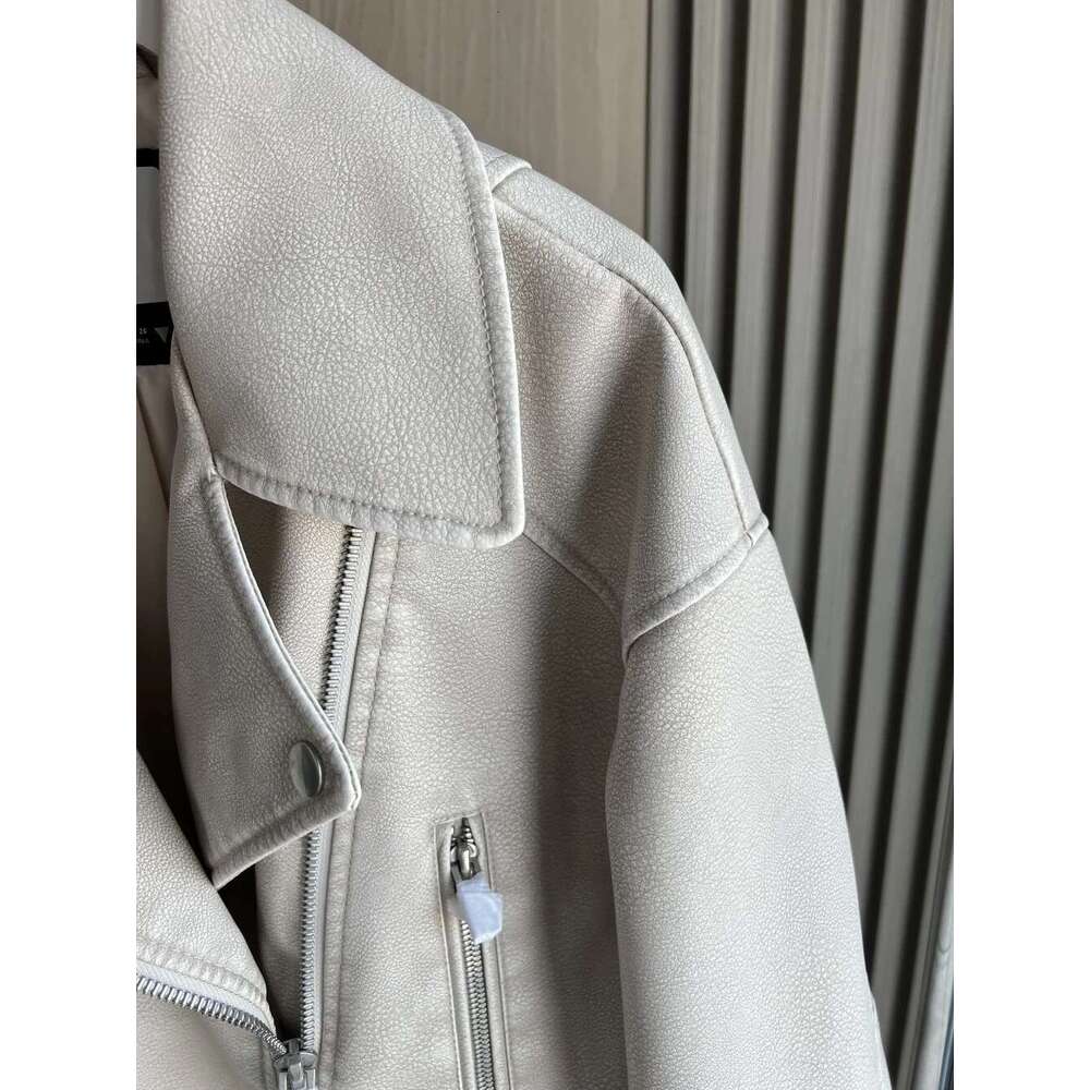 Faux Biker Jacket 2024 Traf New Y2k Lapel Zipper Decoration Loose Version Short Women's Imitation Leather Coat