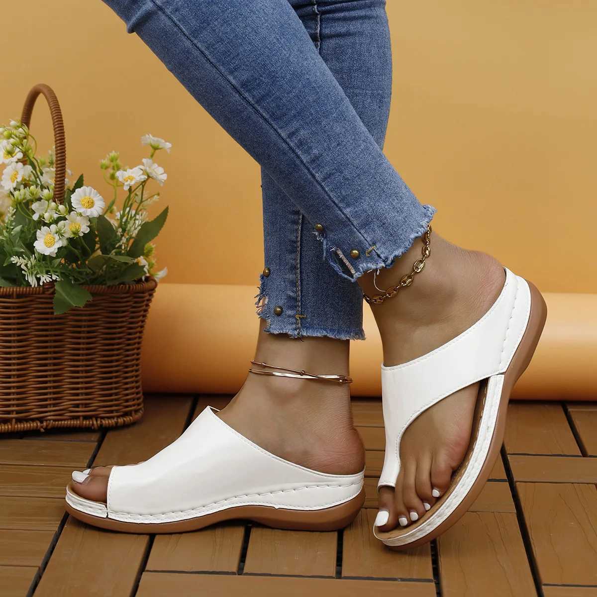 Women Sandals Summer Outdoor Leisure Comfy Wedge Sandals Ladies Slip on Orthopedic Bunion Corrector Slippers Sandalias De MujerC250408