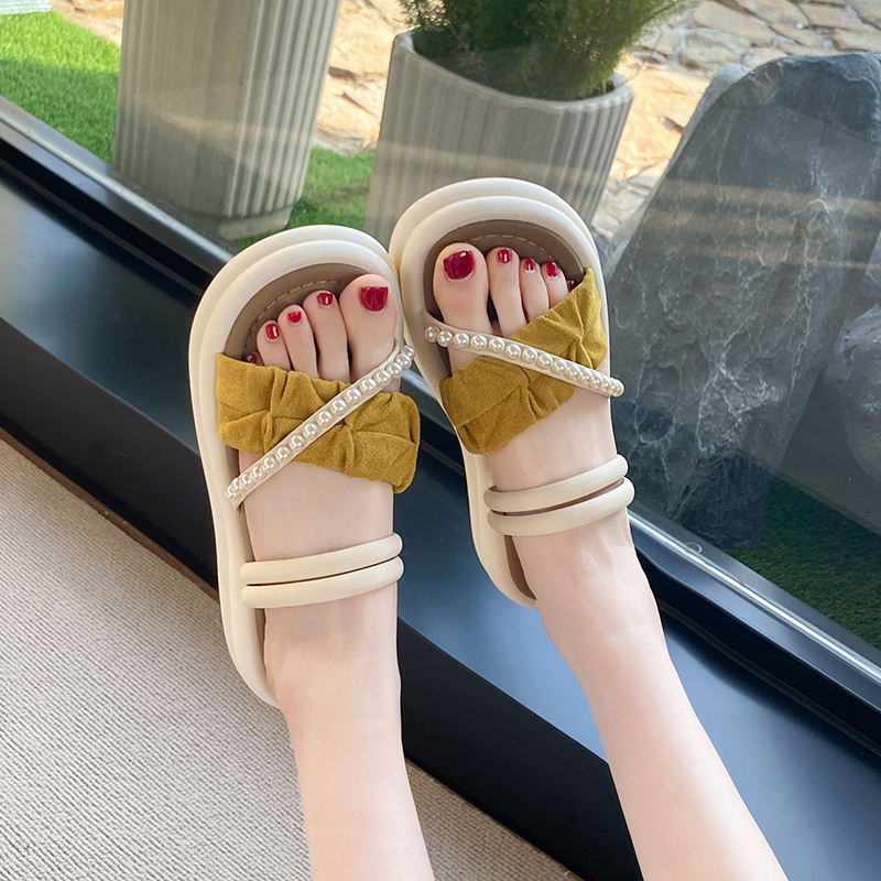 2025 New Yueting Summer New Shoes Fashion Versatile Designer Women's Slippers Sandals Single Shoes Double Wear Trendy Sandals1
