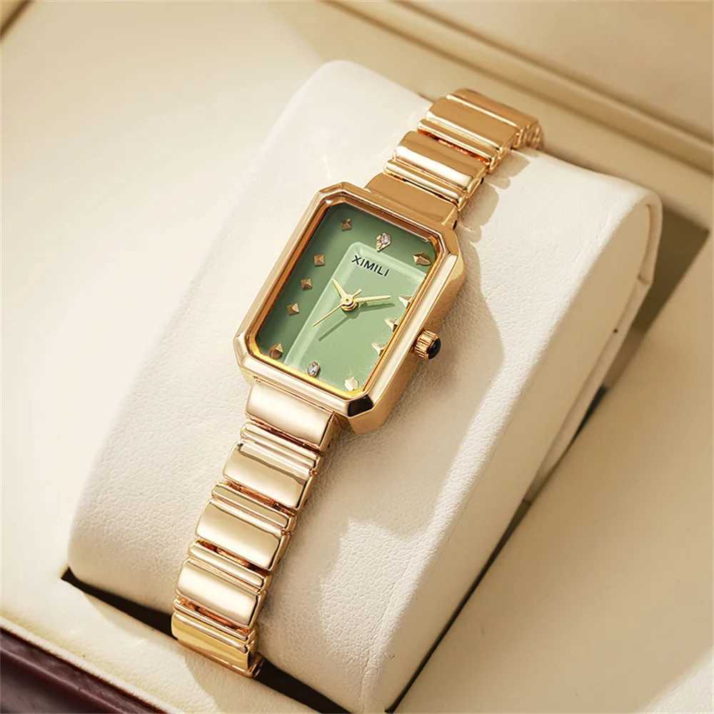 Womens Gold Square Watch Simple Korean Edition Female Student Fashion Stainless Steel Bracelet Quartz Watch Clock GiftT250408