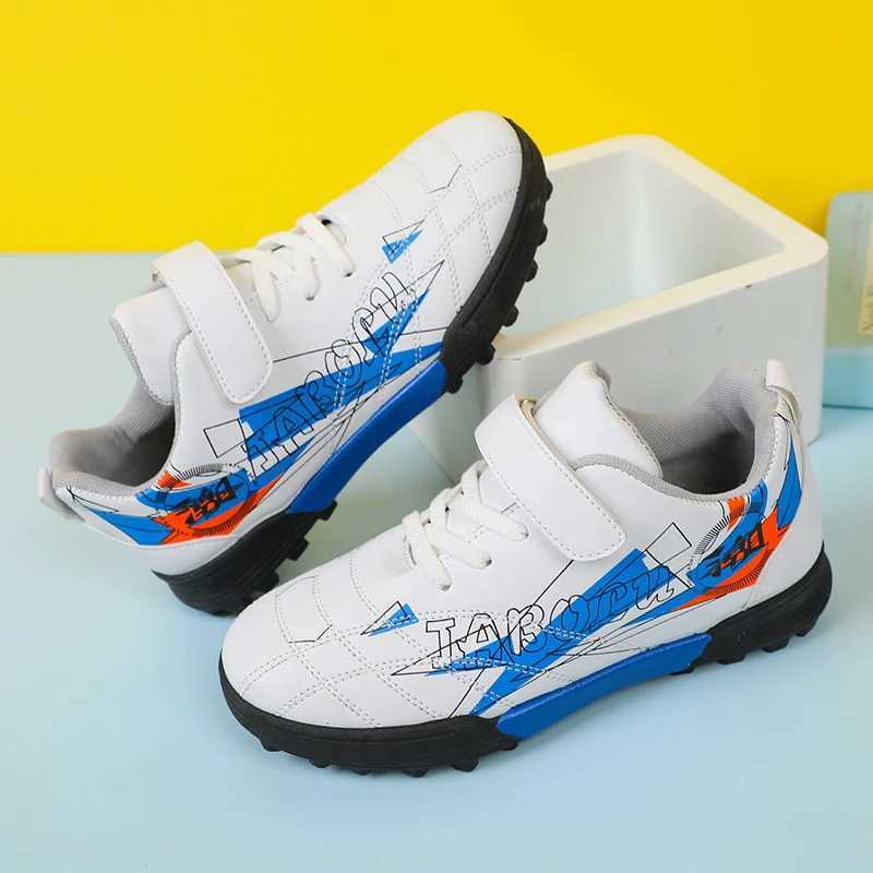 2024 Spring New Boys Casual Sports Shoes Walking Football Shoes Childrens Training Sports Shoes W250407