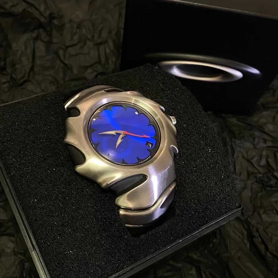 Mens Y2K unique blade fashionable stainless steel black blue luxury top-level simulated quartz waterproof dress watch Y250407