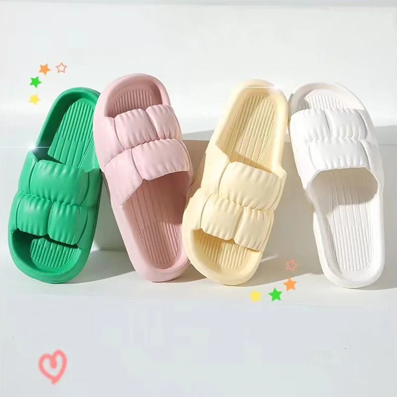 Men Women Soft Sole Cloud Slippers Thick Platform Indoor Outdoor Beach Sandals Summer EVA Non Slip Flip Flops 250408