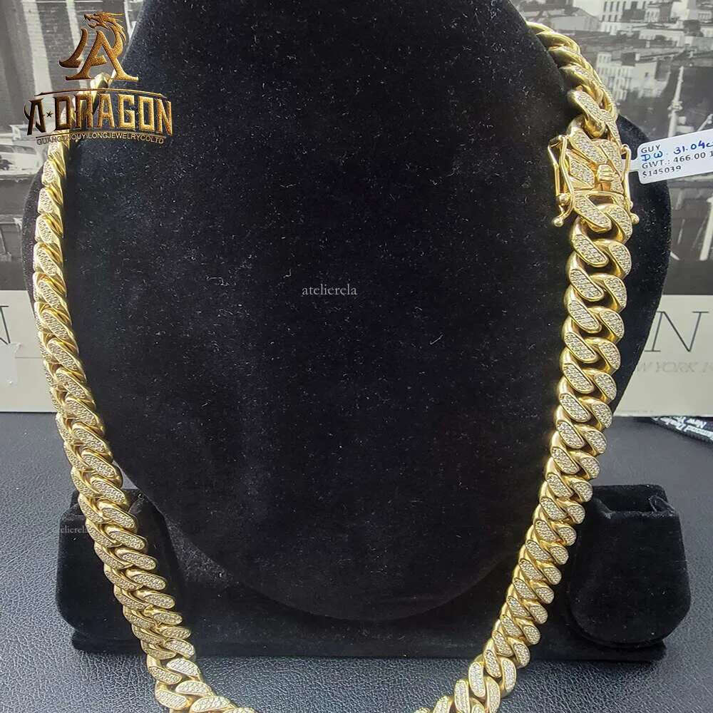 18mm Vvs Moissanite Dia Solid Gold Plated Prong Set Miami Cuban k Chains with Certificate