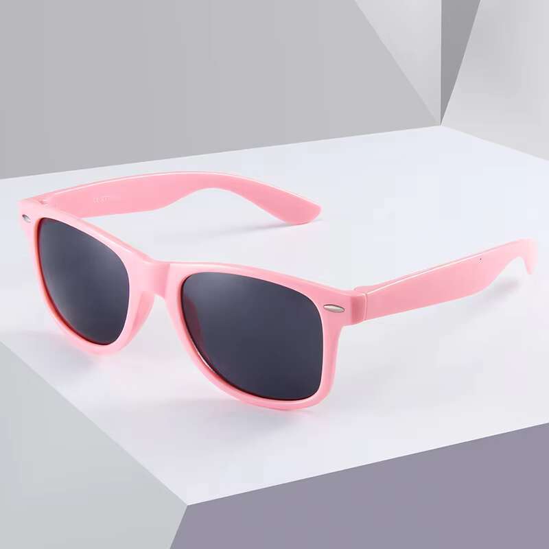 Fashionable Colorful Rivet Sun Glasses Vintage Outdoor Drive Travel Shades Classic Sunglasses for Men