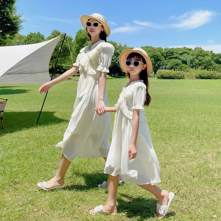 Same Mom and Daughter Dresses Mother and Baby Girls Matching Summer Dress Mommy and Me Clothing Parents and Children Clothes 250407