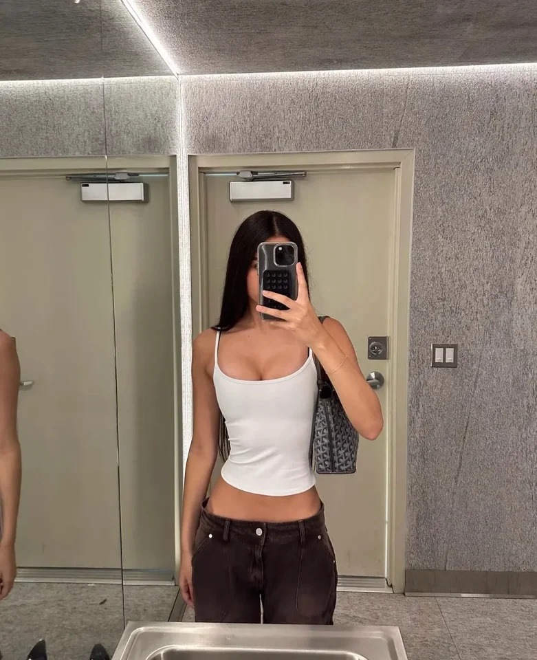 Tank A 25 Spring/Summer Girl Pure Desire Sexy Sports Stretch Bottom Shirt Short Strap Tank Top Female 250407