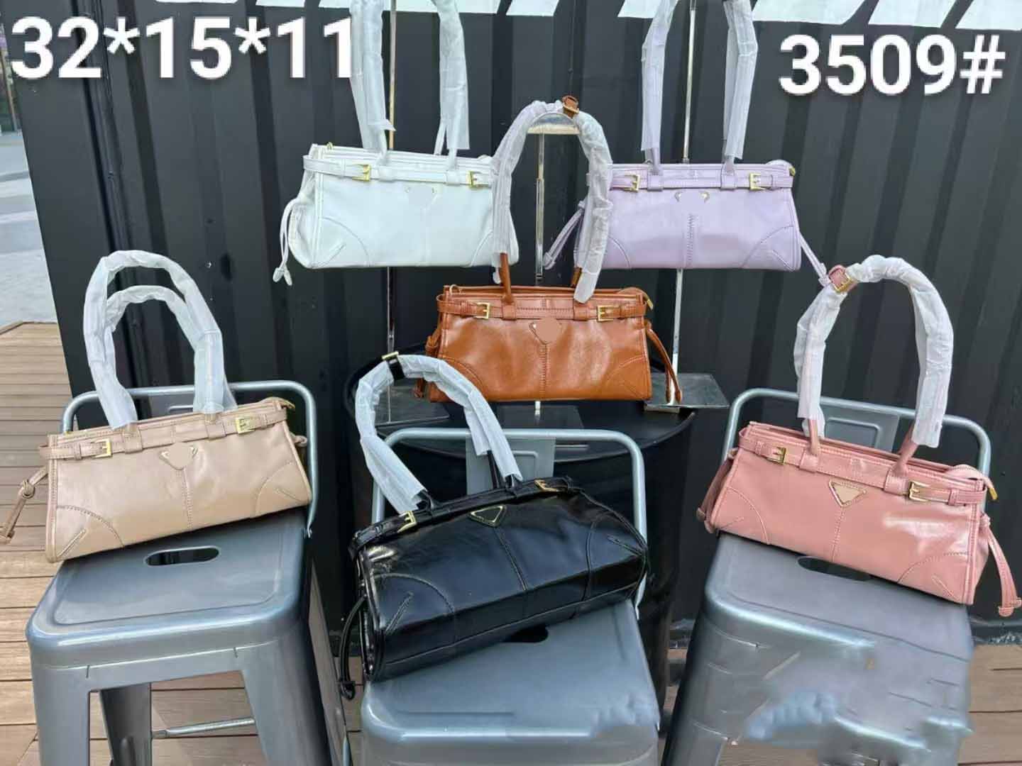 New Soft Lux Boston Baguette Retro Motorcycle Style Top Layer Oil Wax Leather Women's Crossbody Shoulder Bag