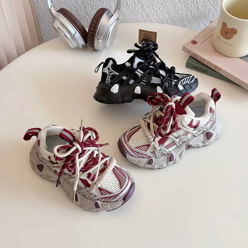 Girls and Childrens Sports Shoes 2025 New Childrens Leather Boots Spring and Autumn Short and Fat Childrens Basketball Shoes Anti slip W250407