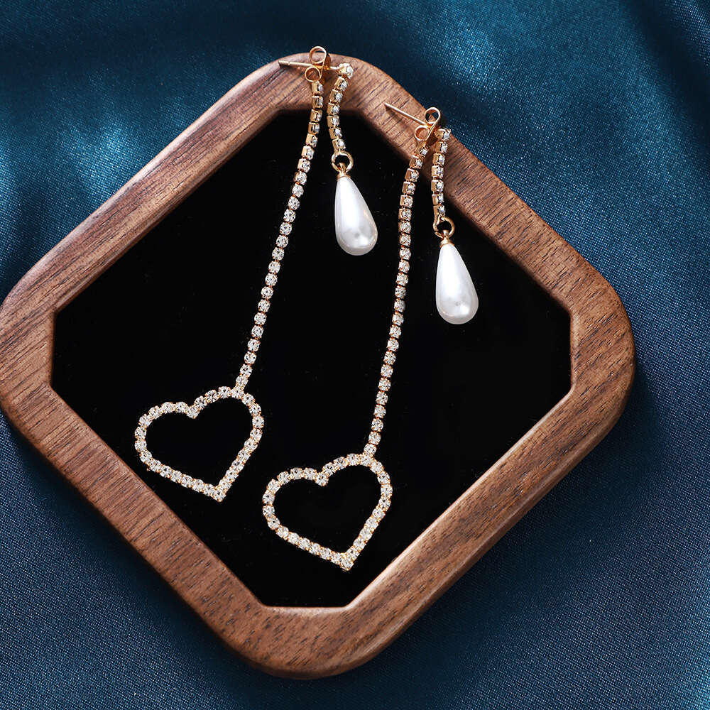 Hot selg tassel with temperament, NEW long bow elegant full dia earrings, heart-shaped earrings