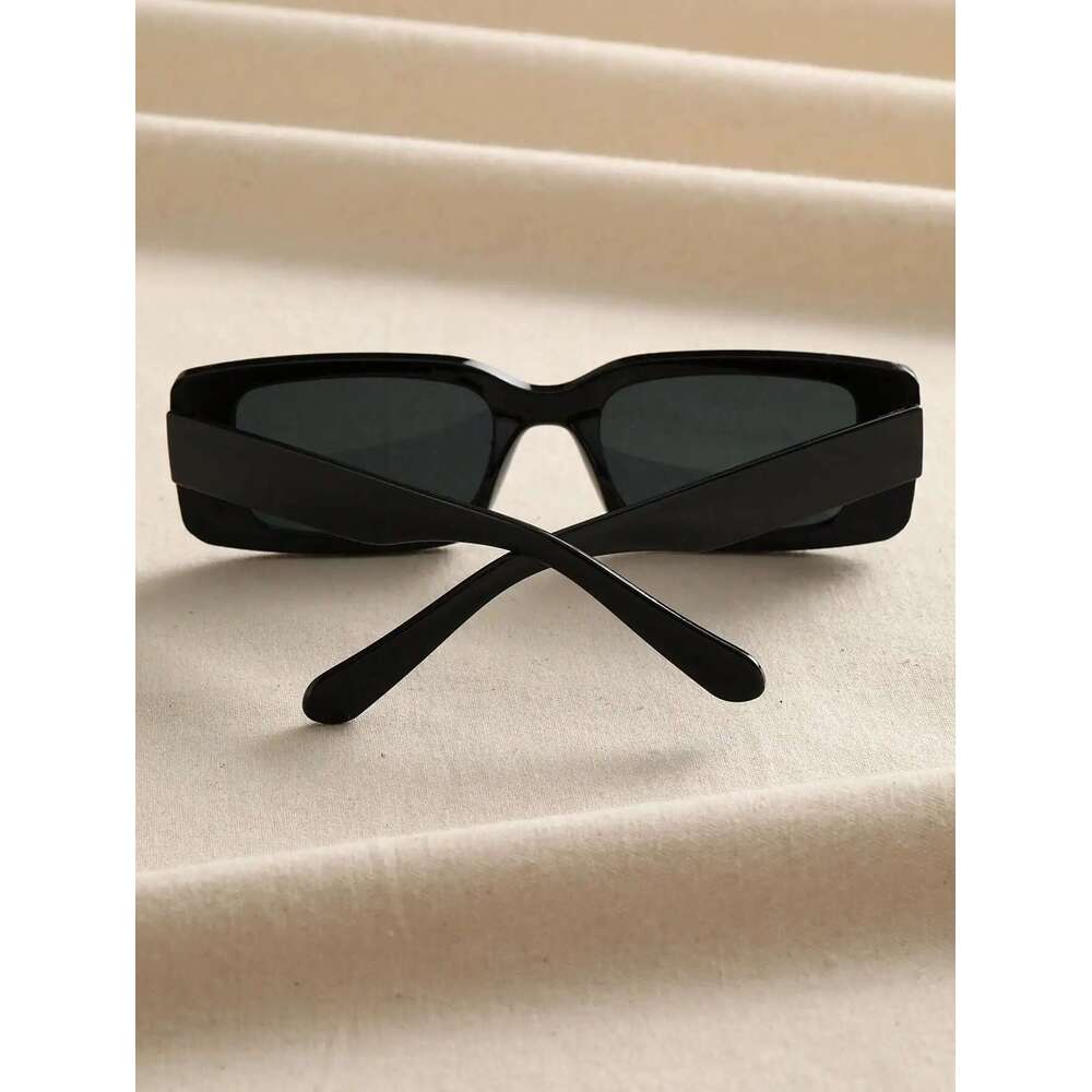 1 PC Unisex Plastic Square Fashion Sunglasses For Beach Play And Daily Photography