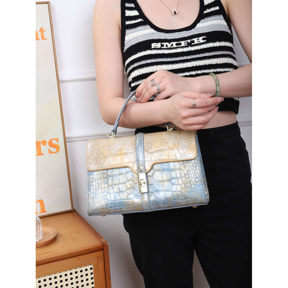 2023 New Crocodile Handbag, Stone Pattern Women's Bag, Gradient Fashion Commuter Bag