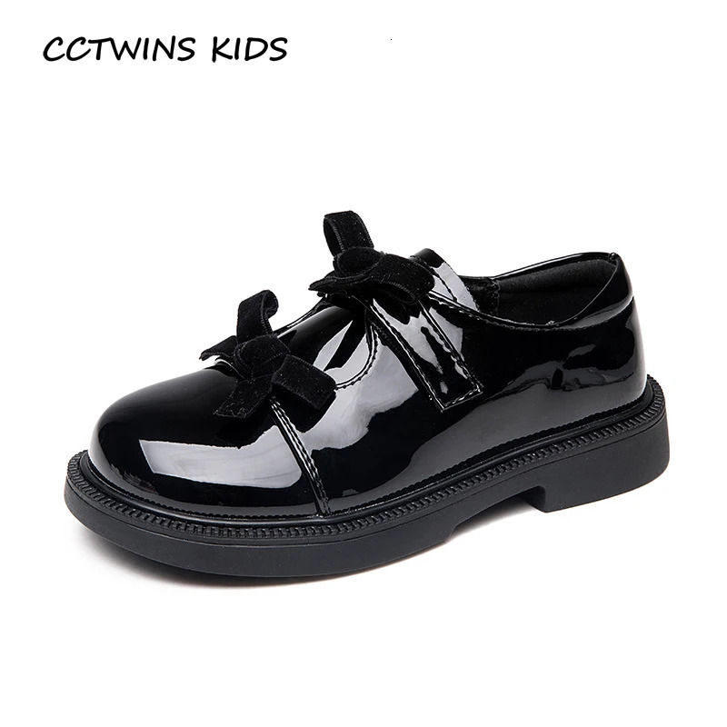 Girls Shoes Spring and Autumn Childrens School Shoes Fashion Mary Jane Princess Apartment Preschool Bowling Sandals Soft Bottom 250408